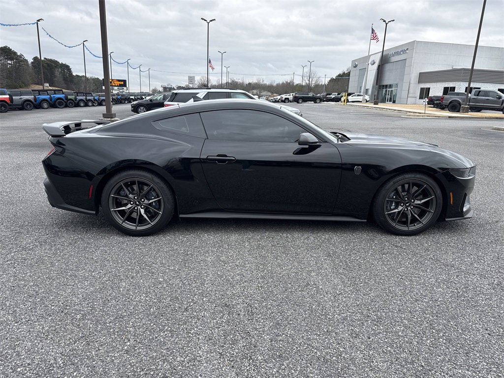 Used 2024 Ford Mustang Dark Horse image 8