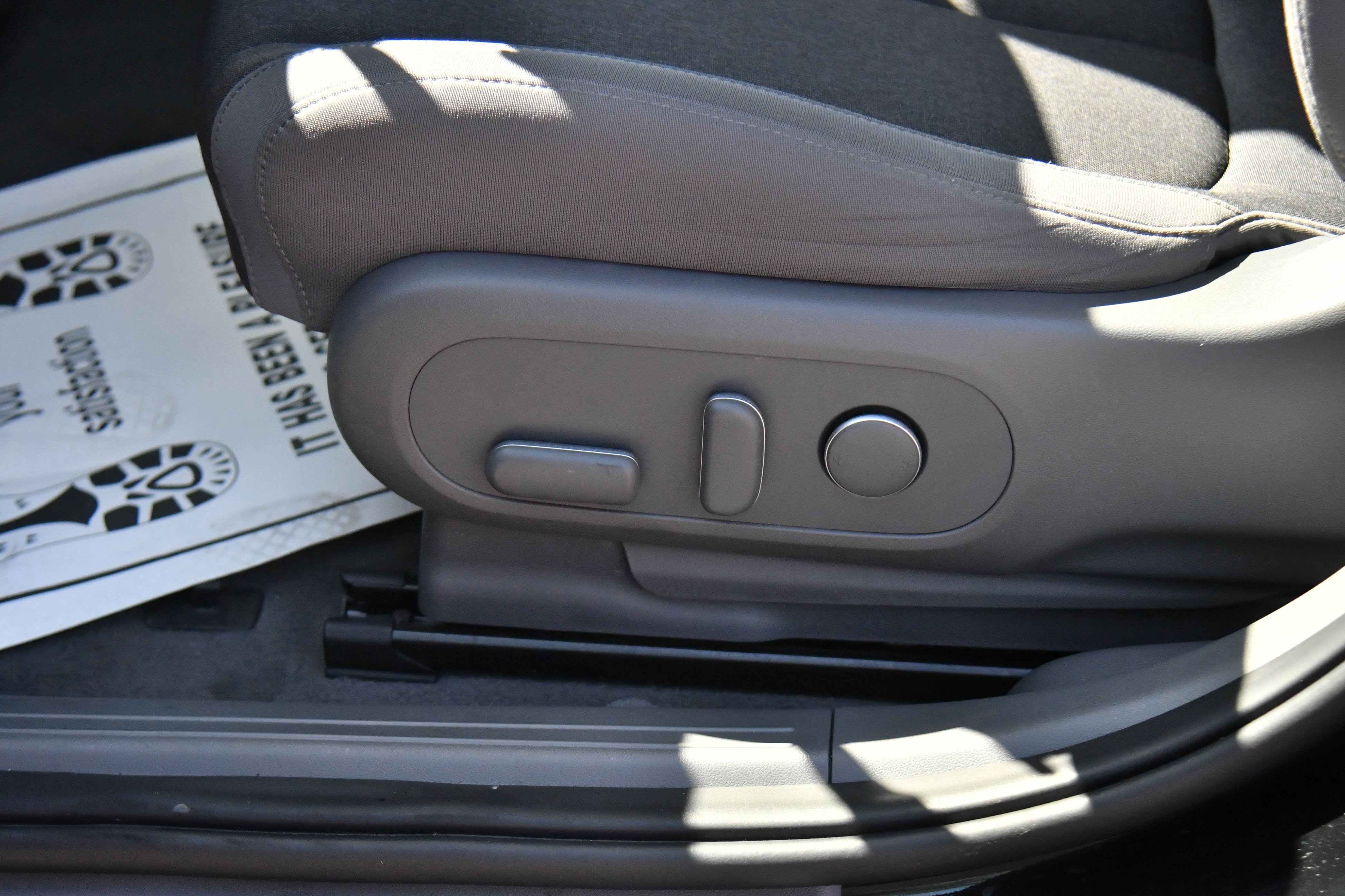 Used 2024 Hyundai Ioniq 5 SEL RWD image 17