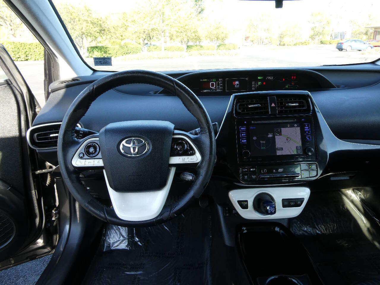 Used 2017 Toyota Prius Prime Plus FWD image 11