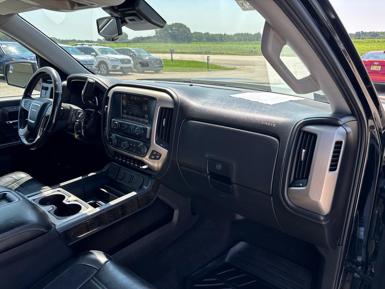 Used 2014 GMC Sierra 1500 Denali w/ Driver Alert Package AWD/4WD image 25
