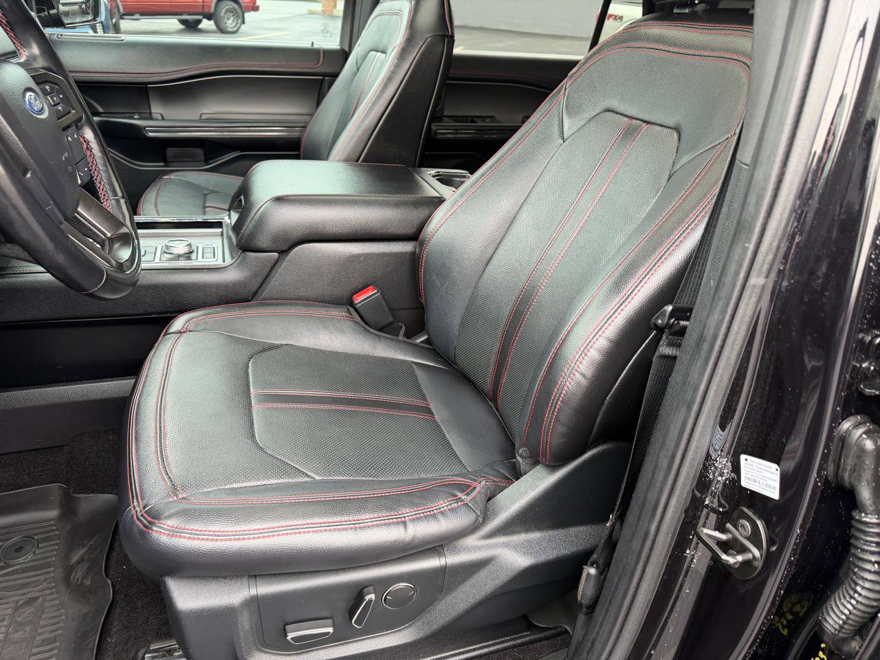 Used 2019 Ford Expedition Limited w/ Equipment Group 303A image 8