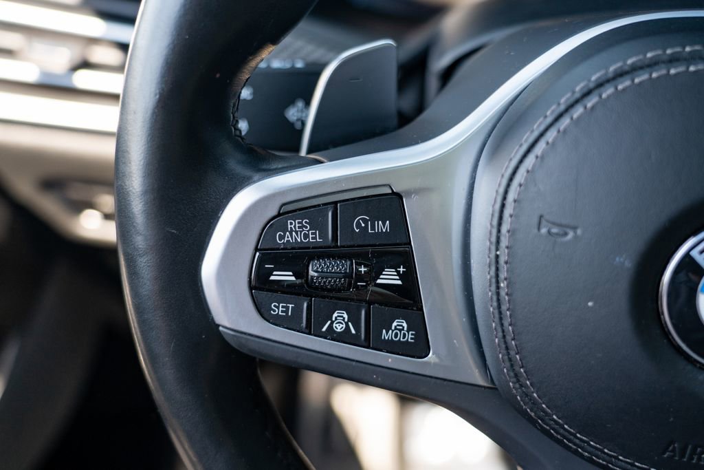 Used 2023 BMW X6 M50i w/ Executive Package image 29