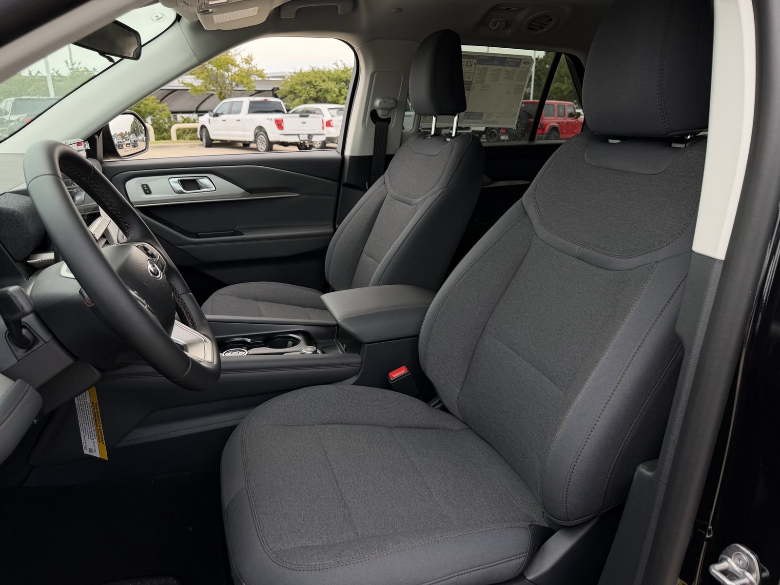 New 2026 Ford Explorer Active AWD/4WD image 22