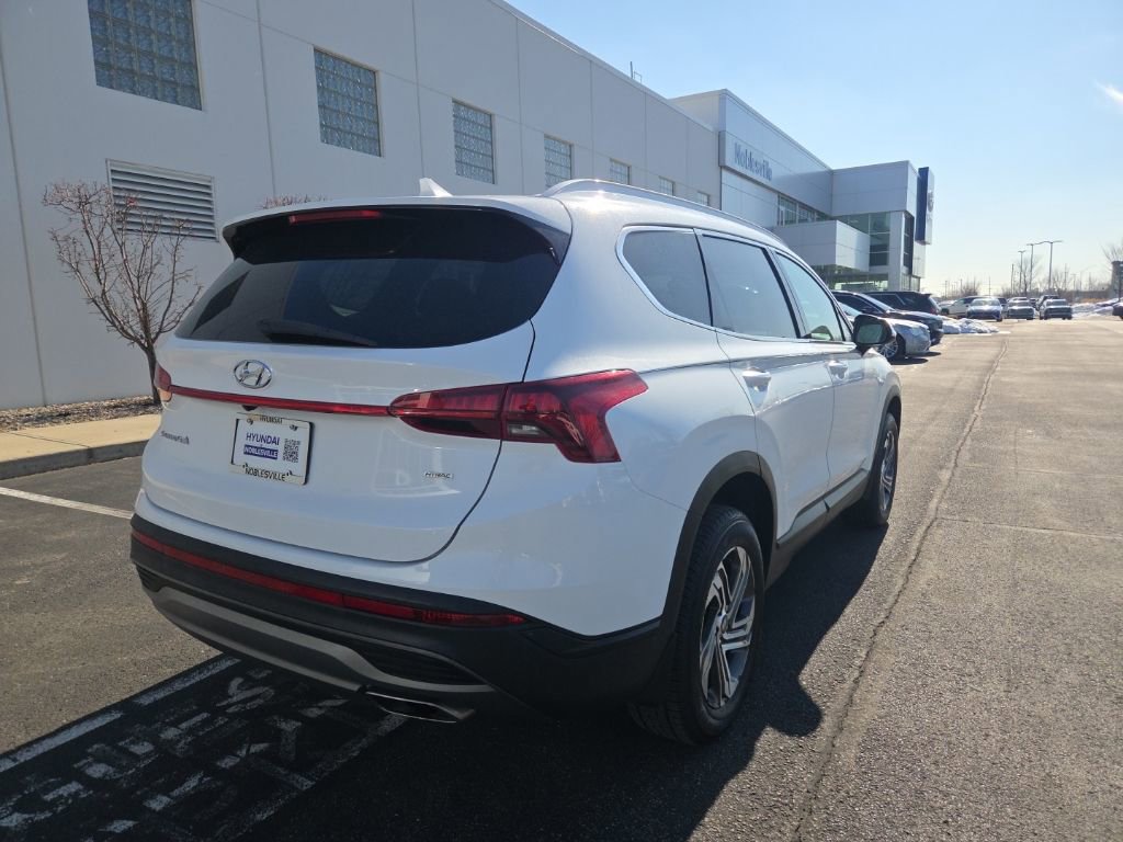 Used 2023 Hyundai Santa Fe SEL image 5