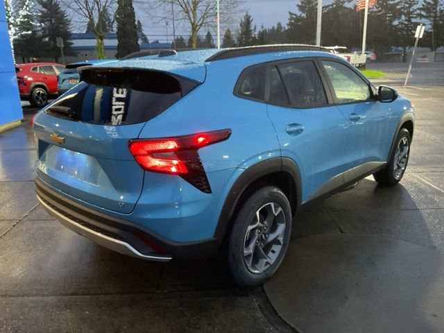 New 2026 Chevrolet Trax LT w/ Driver Confidence Package image 9