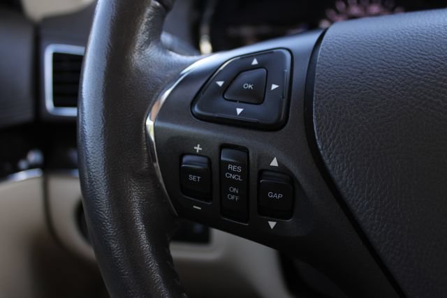 Used 2018 Lincoln MKT AWD w/ Technology Package image 11