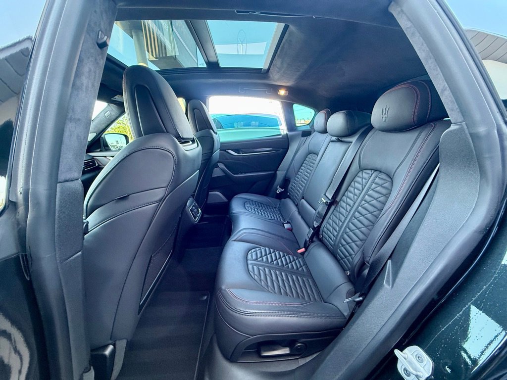 Used 2022 Maserati Levante Modena AWD/4WD image 22
