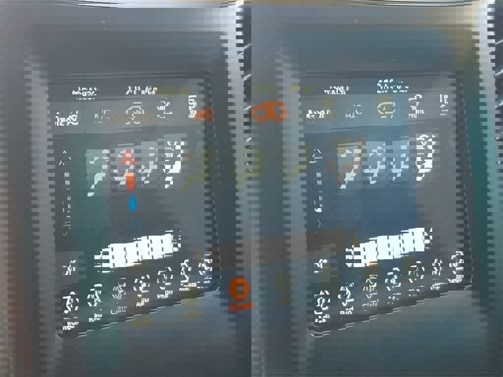 Used 2020 Jeep Cherokee Latitude image 25