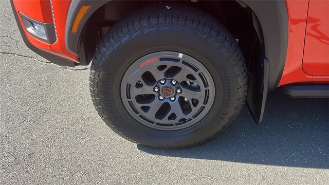 Used 2025 Nissan Frontier PRO-4X w/ Tow Package image 8