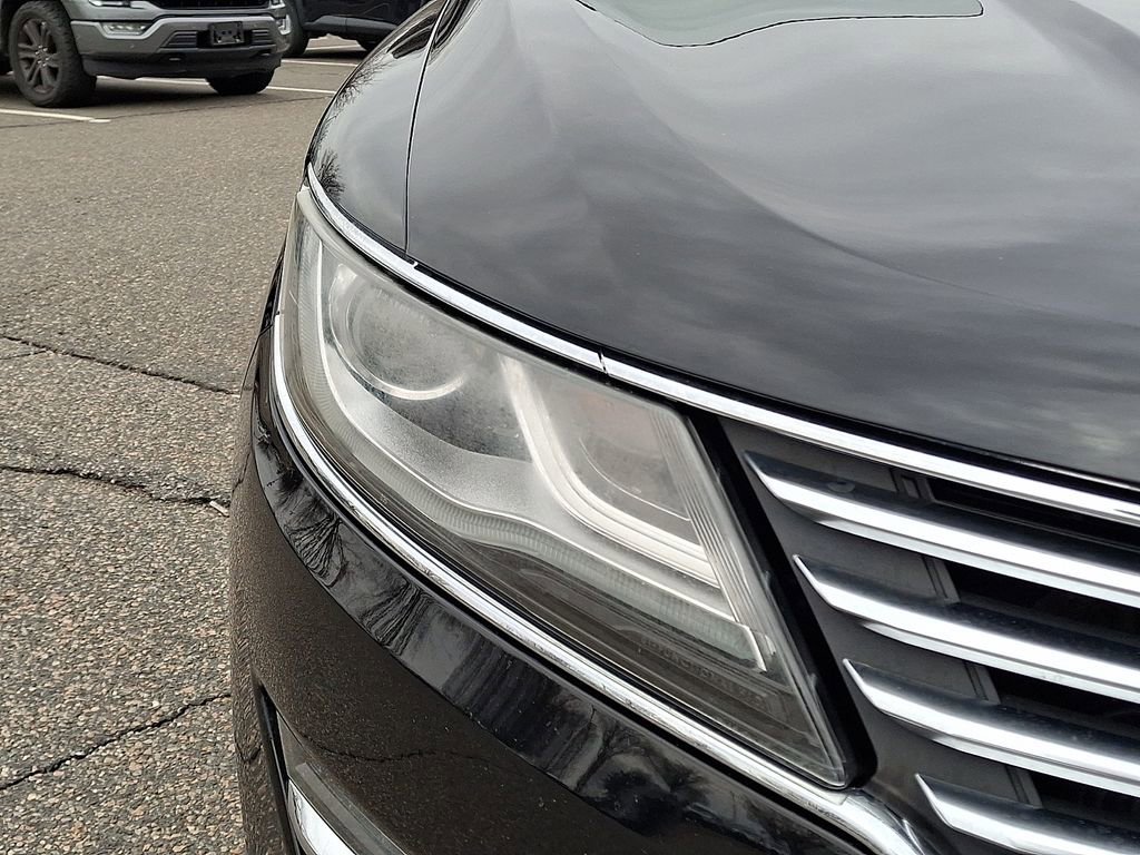 Used 2017 Lincoln MKC Select w/ Select Plus Package image 12