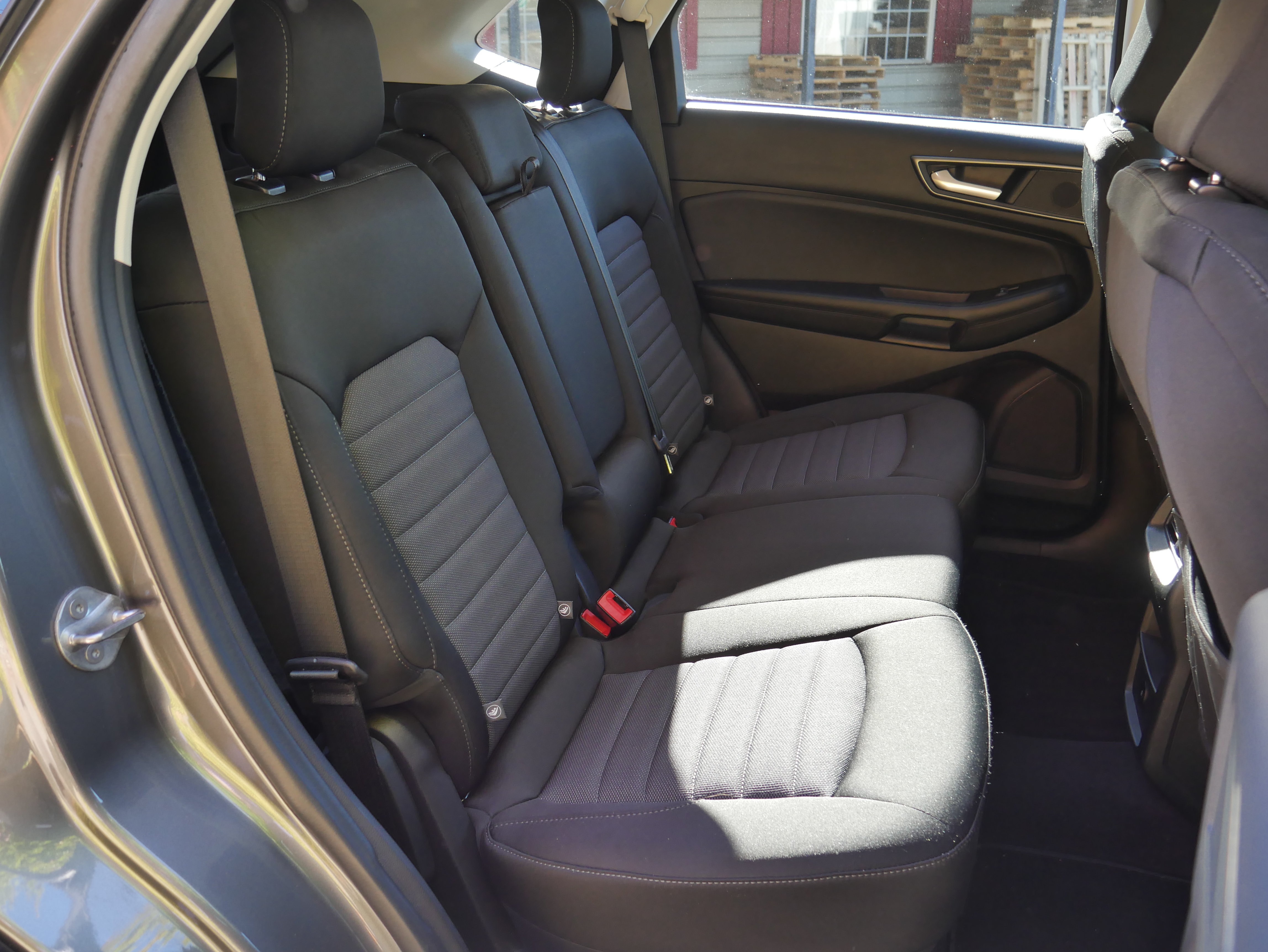Certified 2023 Ford Edge SE w/ Black Appearance Package AWD/4WD image 23