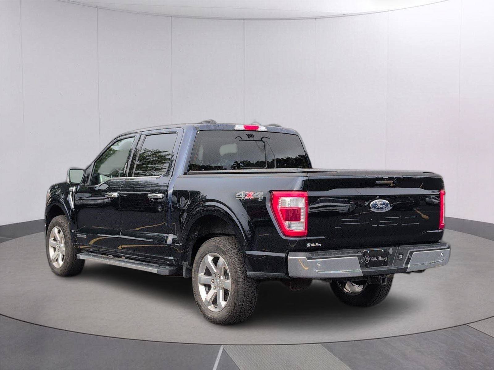 Used 2023 Ford F150 Lariat w/ Equipment Group 502A High AWD/4WD image 3