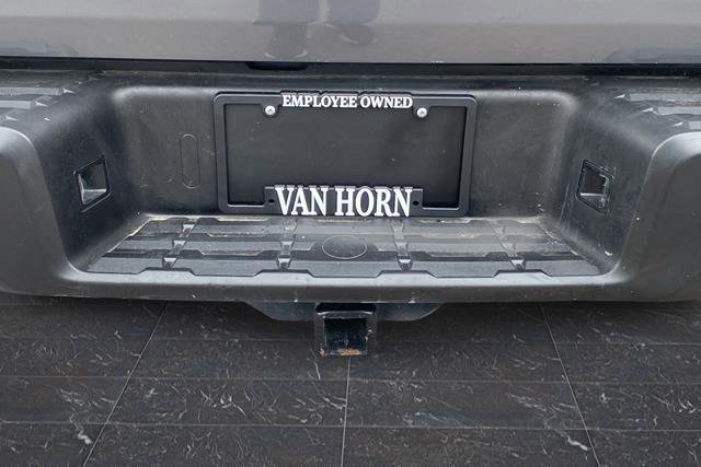 Used 2024 Nissan Frontier S w/ Graphics Package image 31