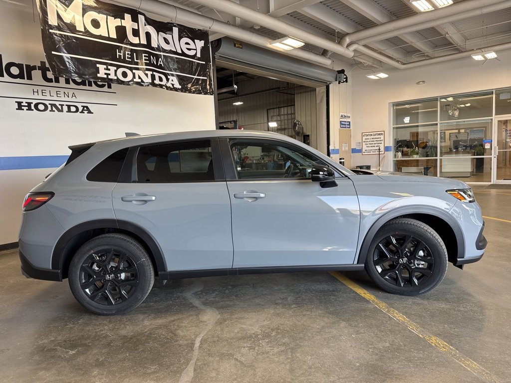 New 2025 Honda HR-V Sport image 4