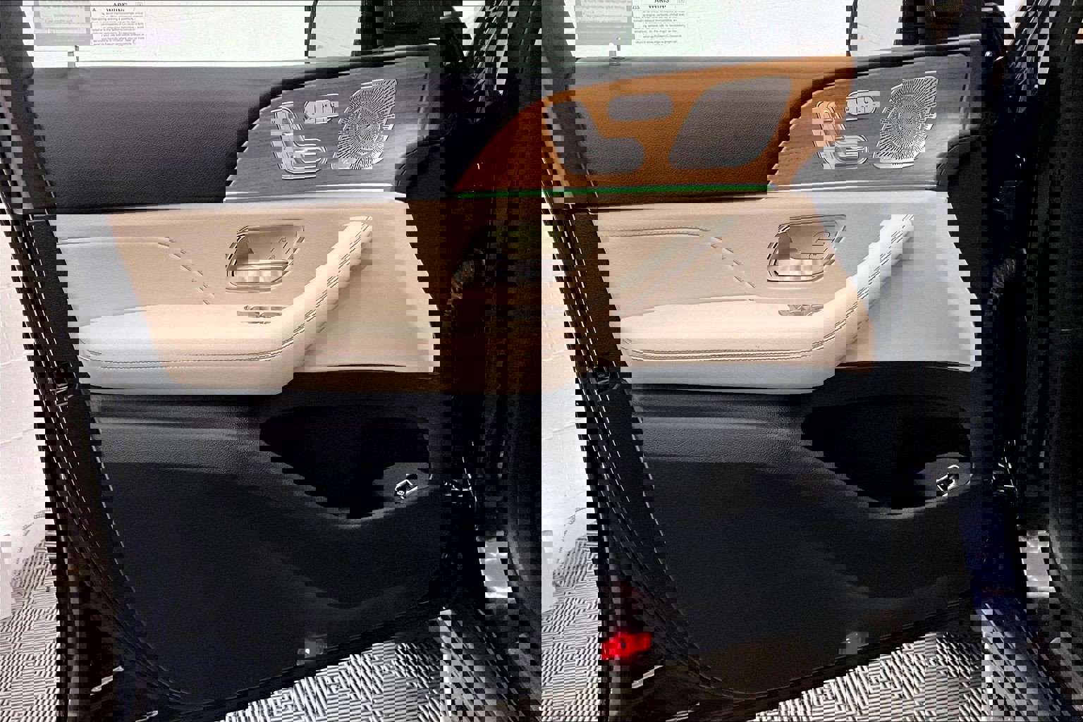 Certified 2021 Mercedes-Benz GLS 450 4MATIC image 24