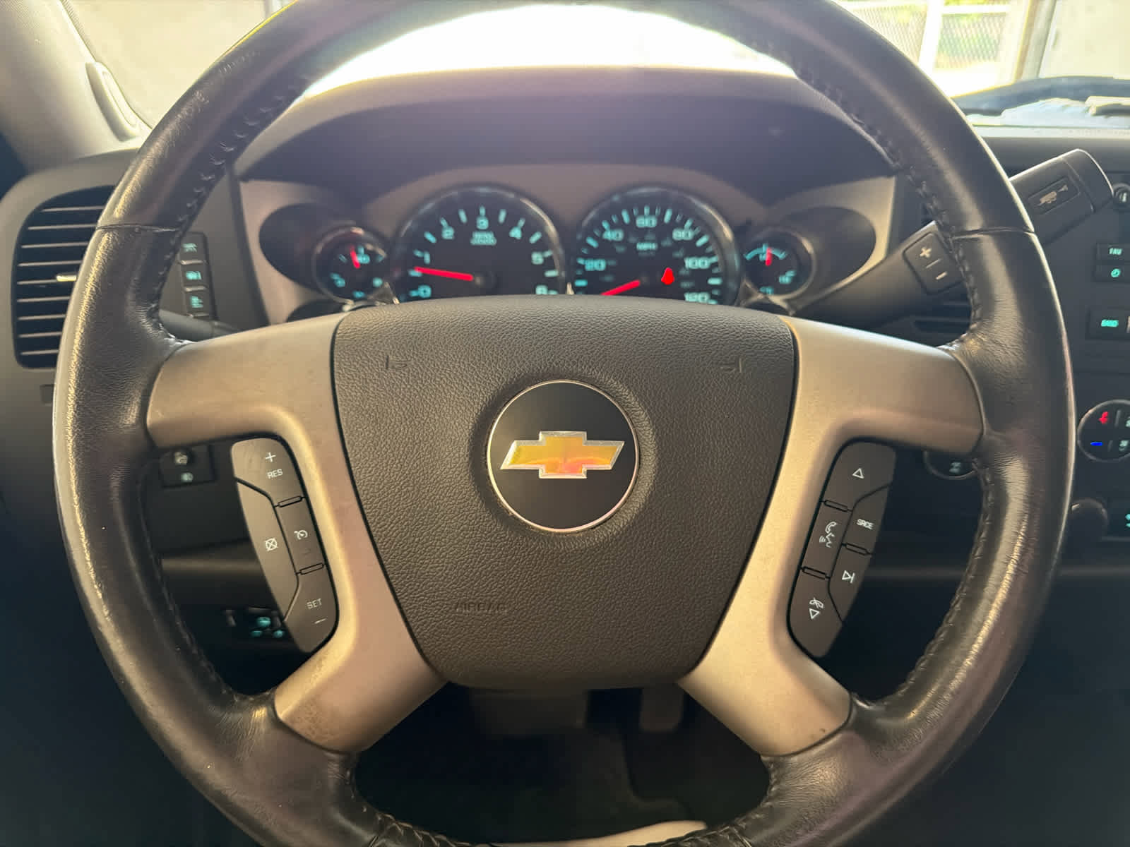 Used 2013 Chevrolet Silverado 2500 LT w/ Interior Plus Package AWD/4WD image 34