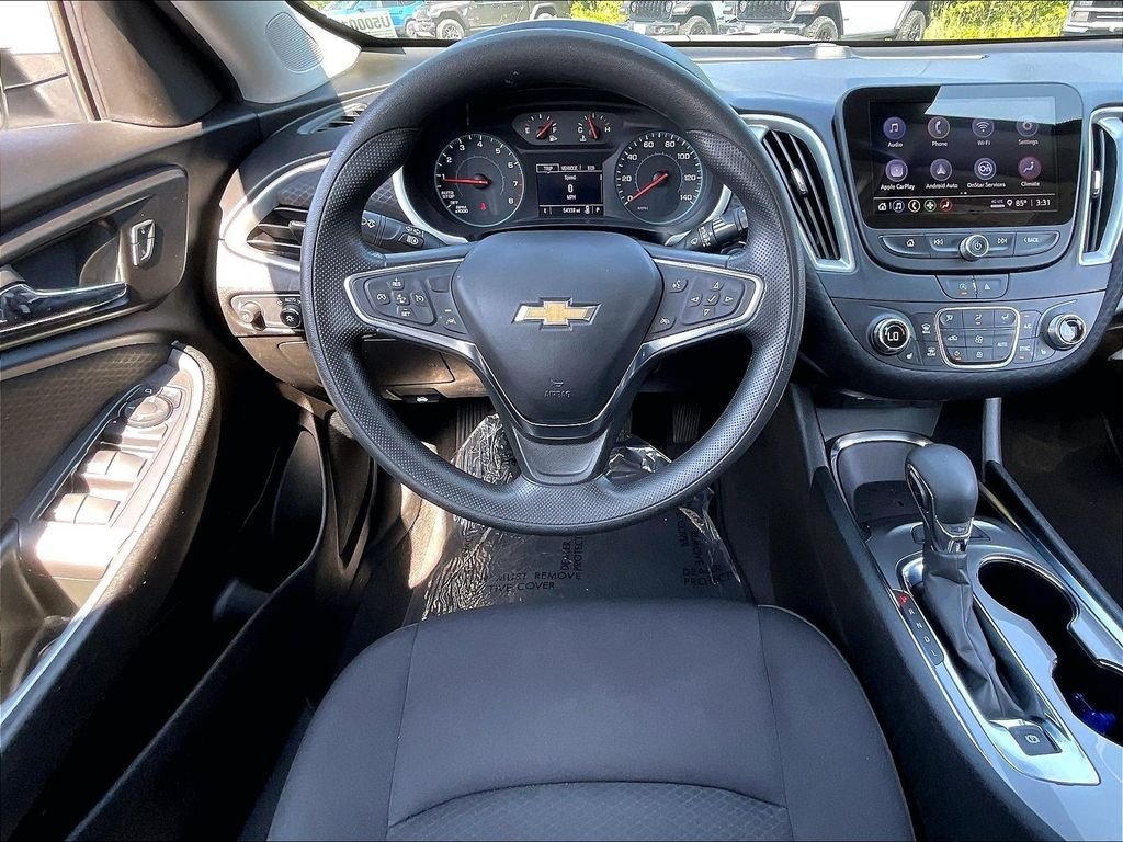 Used 2024 Chevrolet Malibu LT FWD image 16