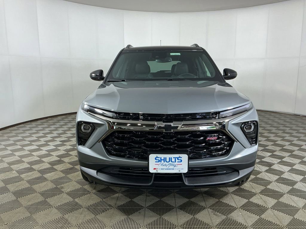 New 2026 Chevrolet TrailBlazer RS w/ Convenience Package AWD/4WD image 2