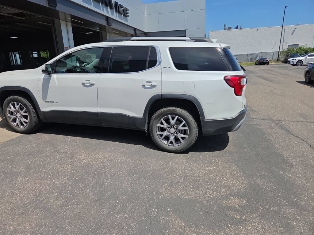 Used 2020 GMC Acadia SLT w/ Driver Alert Package II AWD/4WD image 8