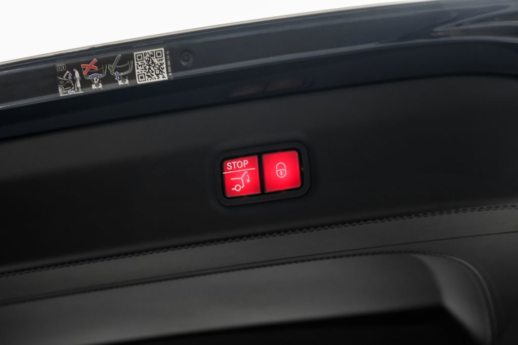 Used 2022 Mercedes-Benz Maybach GLS 600 4MATIC image 63