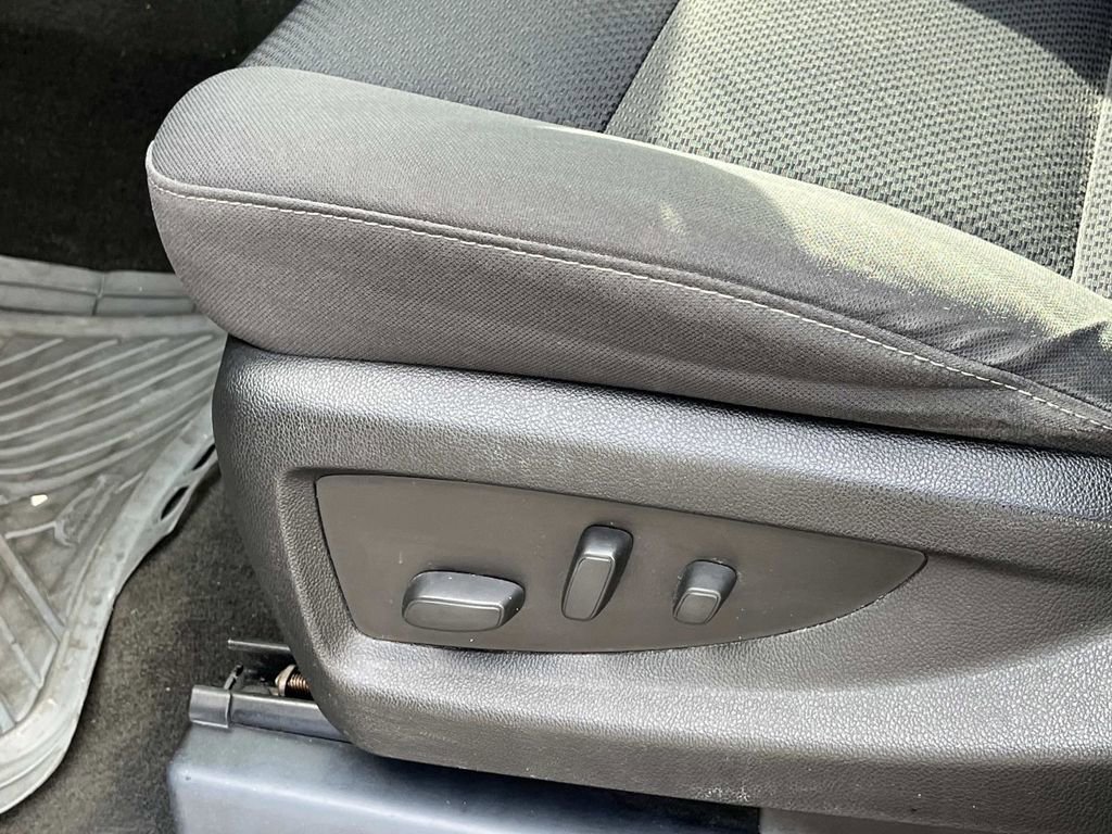 Used 2018 GMC Sierra 1500 SLE w/ SLE Value Package image 25