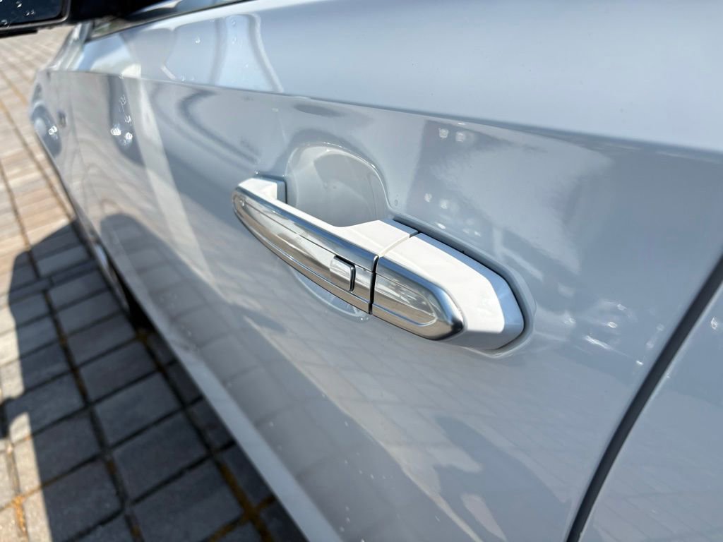 Used 2023 Cadillac CT4 Luxury w/ Sun And Sound Package RWD image 11