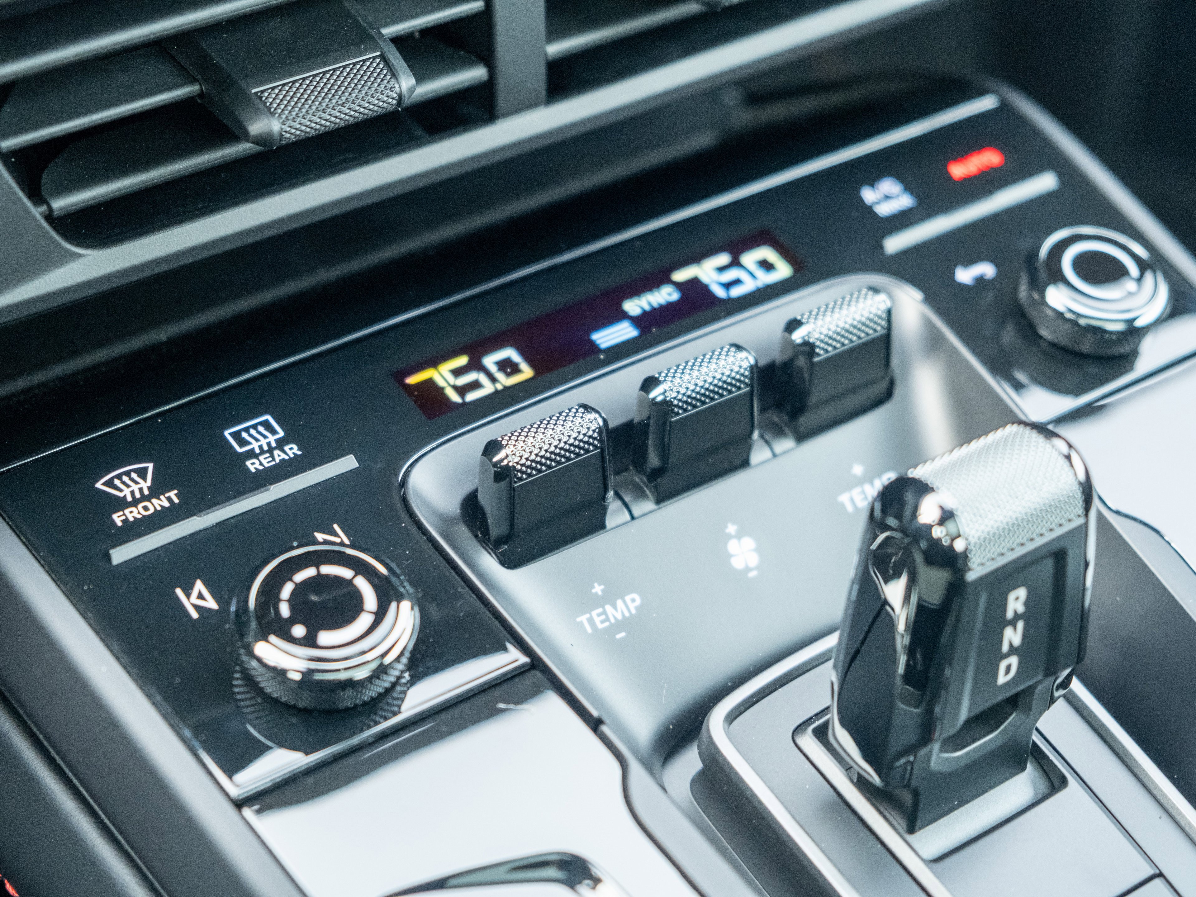 New 2026 Porsche 911 Carrera 4 GTS image 32