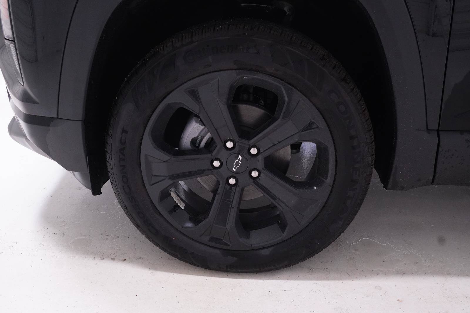 New 2027 Chevrolet Equinox LT w/ Convenience Package II FWD image 35