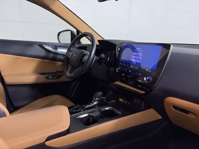 Used 2024 Lexus NX 350h AWD image 21