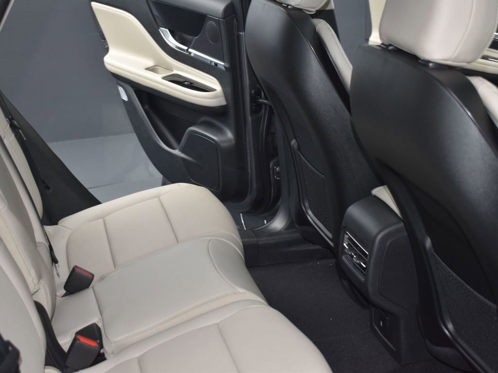 New 2026 Lincoln Corsair Grand Touring AWD/4WD image 14
