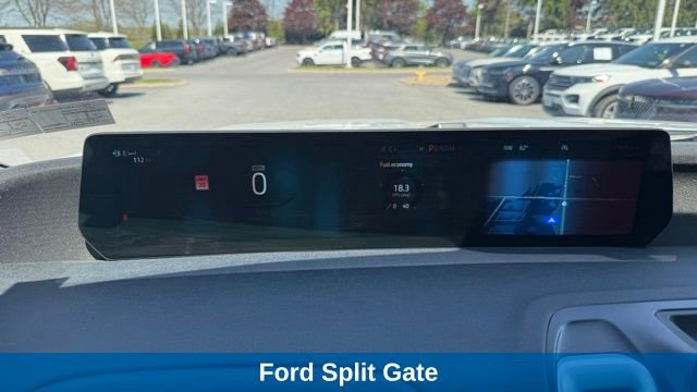 Used 2025 Ford Expedition Active AWD/4WD image 19