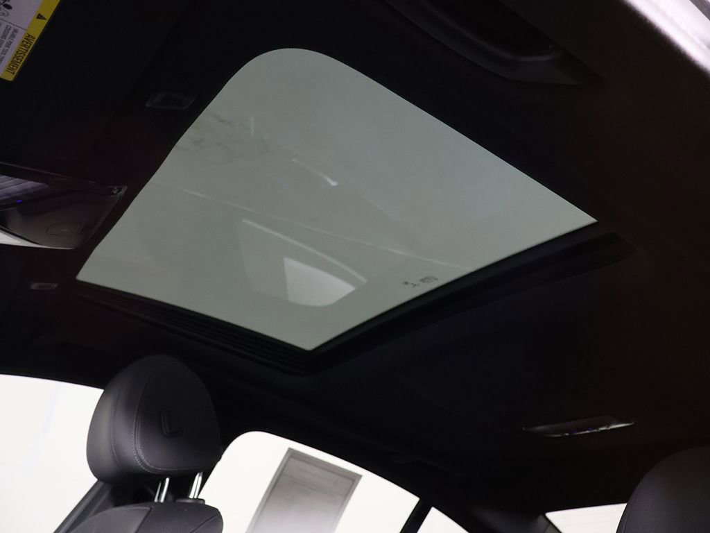 Used 2021 BMW 530i xDrive AWD/4WD image 18
