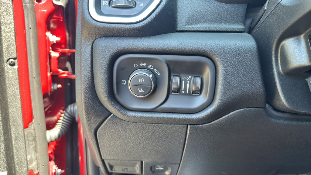 New 2027 RAM 3500 Laramie w/ Night Edition AWD/4WD image 28