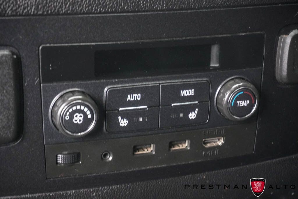 Used 2018 Chevrolet Tahoe Premier AWD/4WD image 38