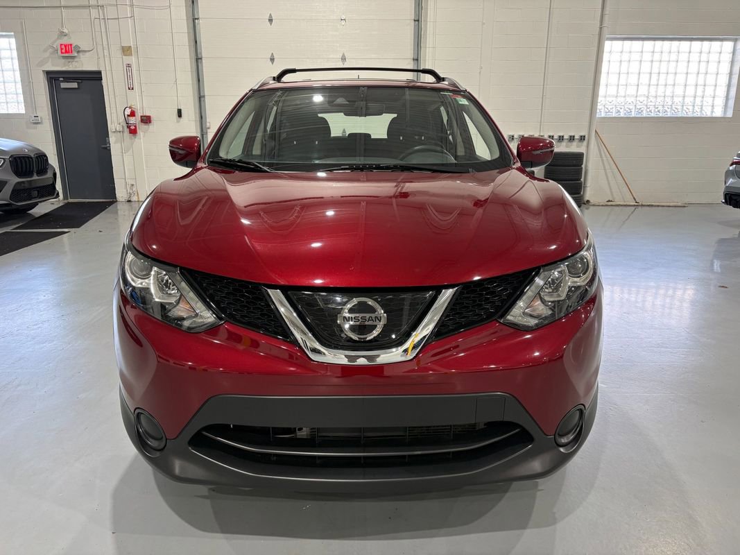 Used 2019 Nissan Rogue Sport SV AWD/4WD image 2
