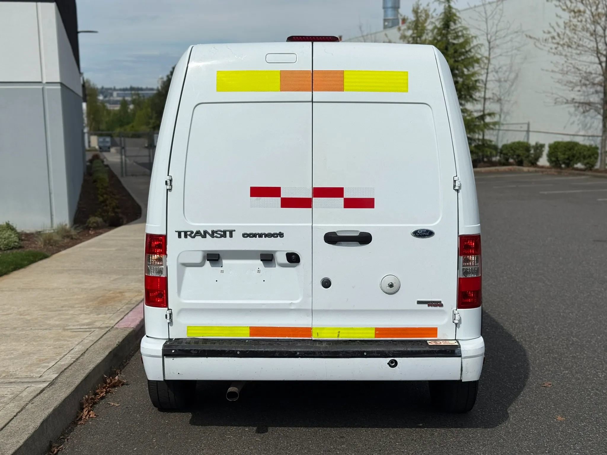 Used 2013 Ford Transit Connect XLT FWD image 4