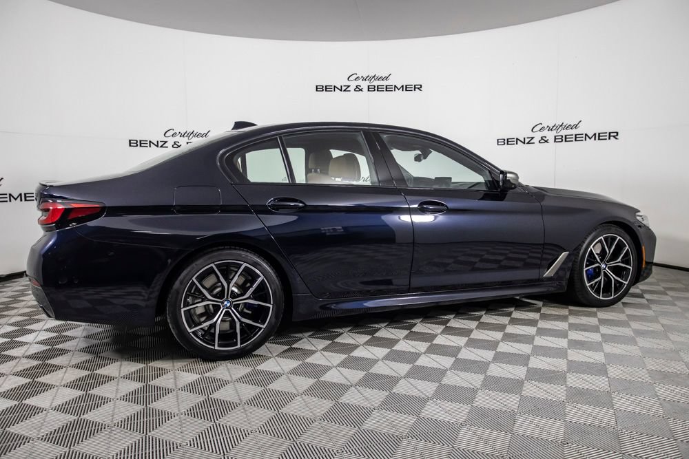 Used 2022 BMW M550i xDrive w/ Premium Package AWD/4WD image 3