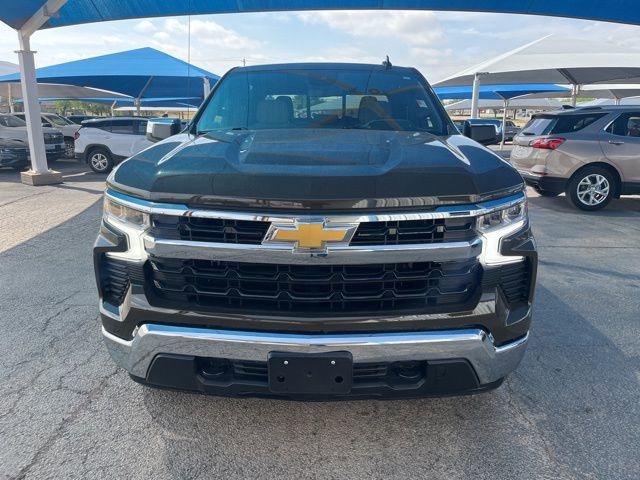 Used 2023 Chevrolet Silverado 1500 LT image 2