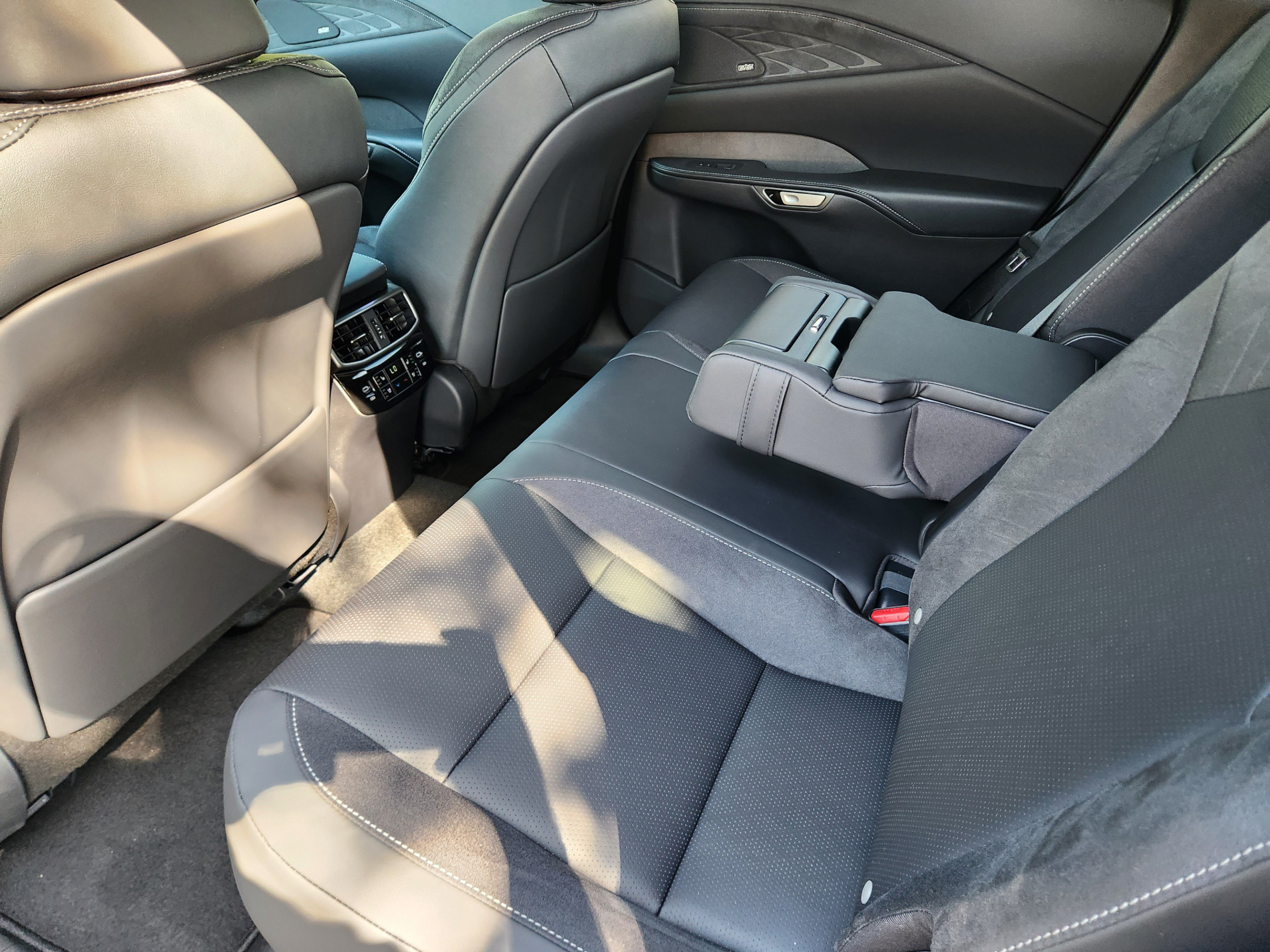 New 2026 Lexus RX 350 w/ Convenience Package AWD/4WD image 21