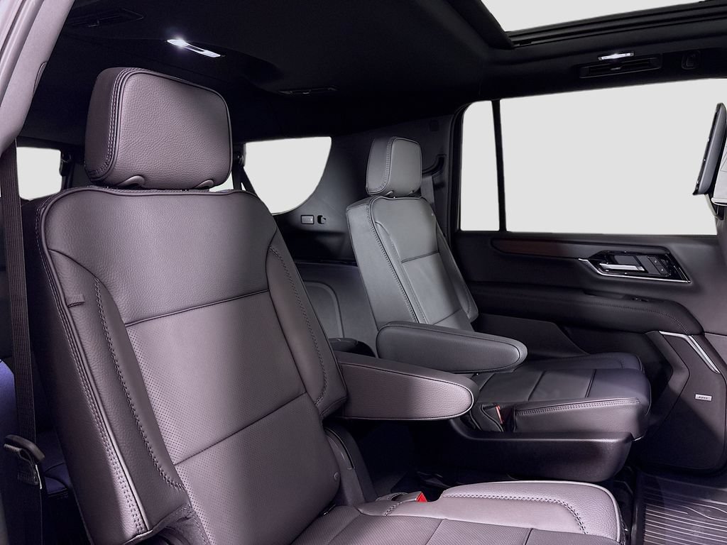 New 2026 GMC Yukon XL Denali w/ Denali Reserve Package AWD/4WD image 30