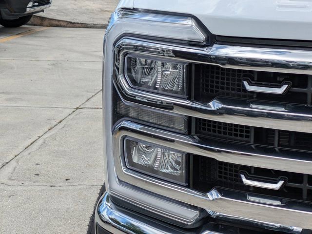 Used 2026 Ford F250 Lariat image 9