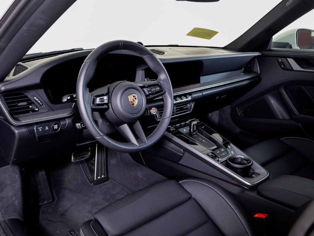 Certified 2026 Porsche 911 Carrera RWD image 5