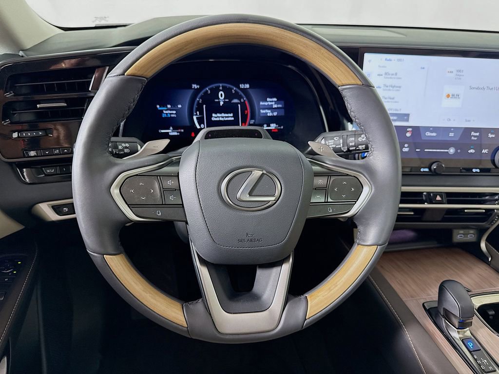 Certified 2025 Lexus RX 350 Premium Plus w/ Convenience Package FWD image 11