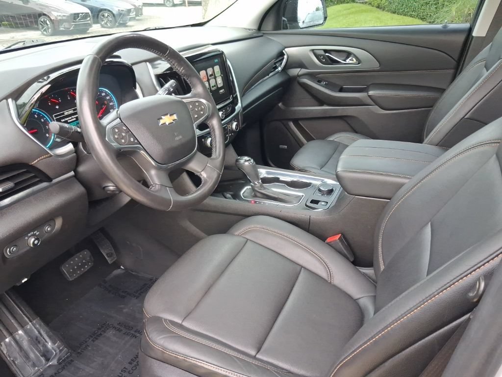 Used 2018 Chevrolet Traverse Premier w/ Redline Edition FWD image 13