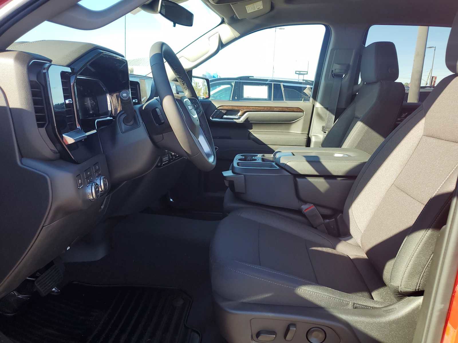 New 2026 GMC Sierra 1500 Elevation image 14