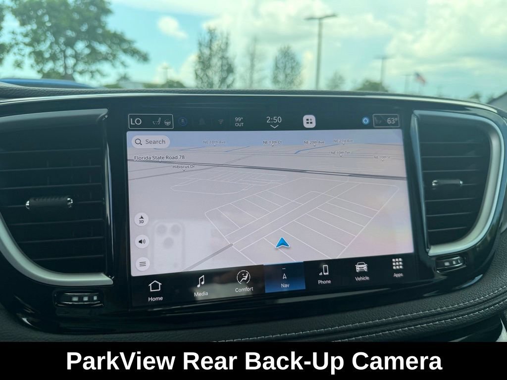 New 2027 Chrysler Pacifica Select w/ Family Tech Group FWD image 14