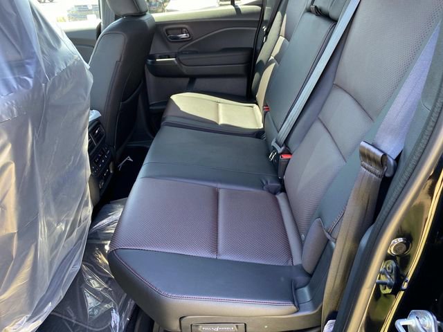 New 2026 Honda Ridgeline Black Edition image 7