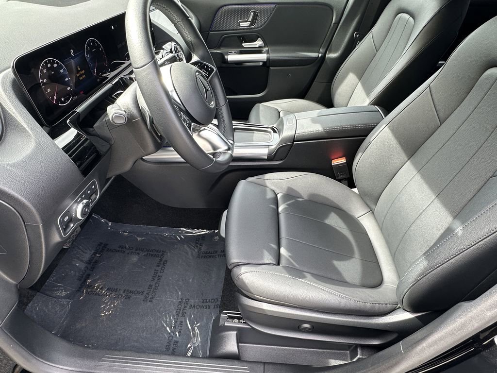 Certified 2025 Mercedes-Benz GLA 250 image 10