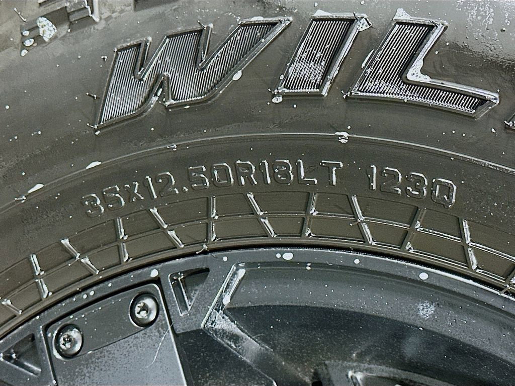 Used 2013 Jeep Wrangler Unlimited Rubicon w/ Connectivity Group image 32