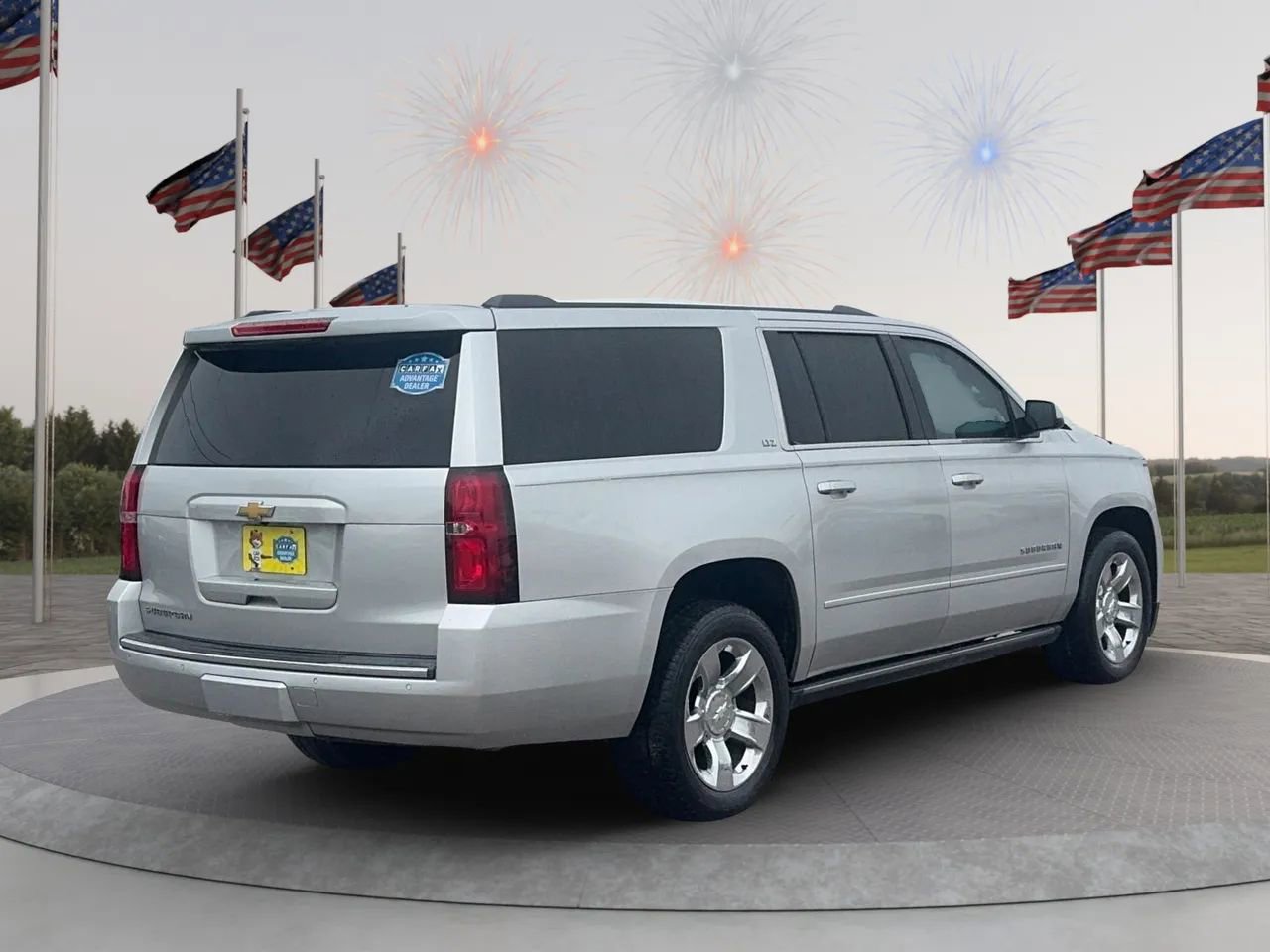 Used 2016 Chevrolet Suburban LTZ RWD image 6